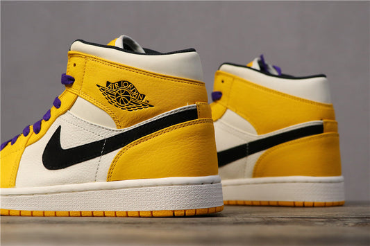 Air Jordan 1 Mid Laker