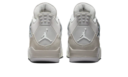 Air Jordan 4 Retro Frozen Moments